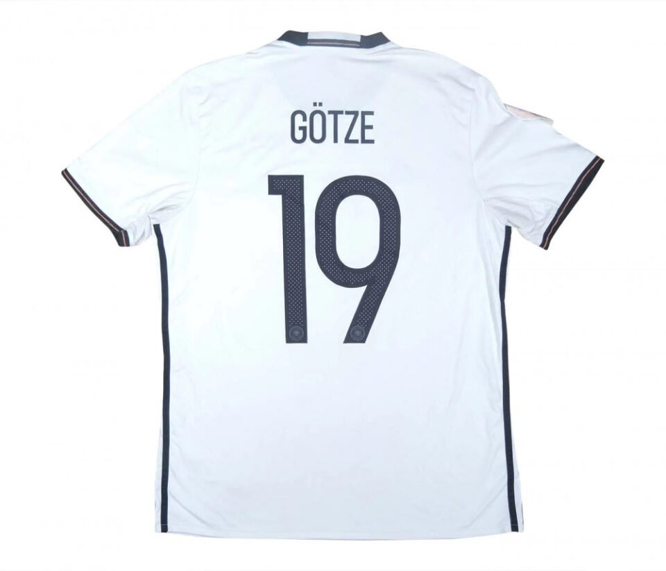 Germany 2016-17 Home Shirt (Gotze #19)