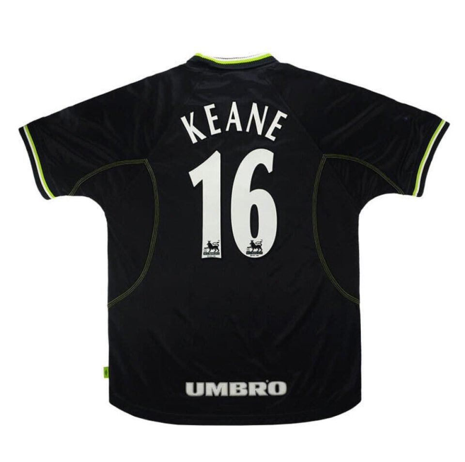 Manchester United 1998-99 Third Shirt (Keane #16)