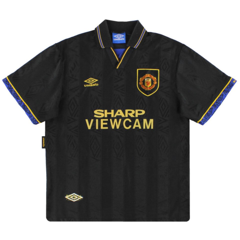 Manchester United 1993-95 Away Shirt