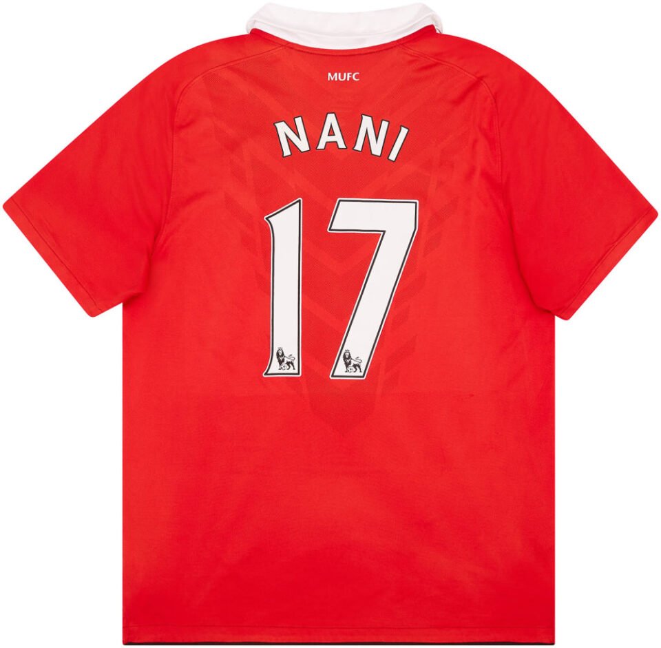 Manchester United 2010-11 Home Shirt (Nani #17)