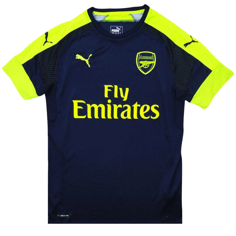 Arsenal 2015-16 3rd Shirt