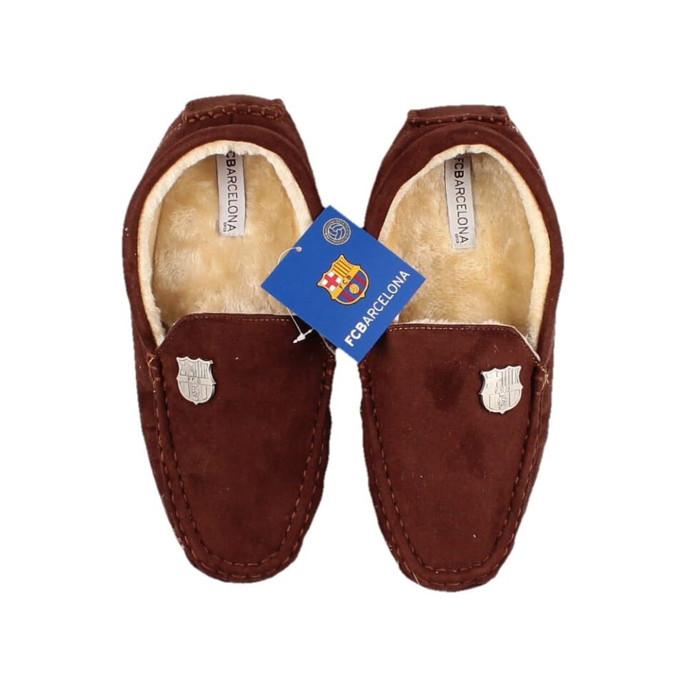 Barcelona Moccasain Slippers Size 7-8