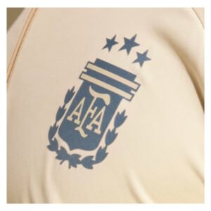 re_1712258695_argentina-2024-2025-football-training-top-hazy-beige-back-2