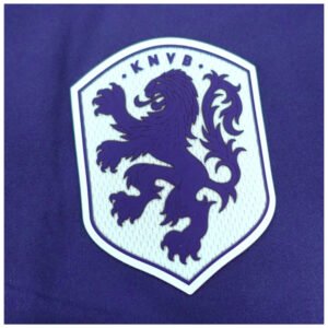 re_1719867471_netherlands-2024-2025-nike-dri-fit-strike-football-jacket-navy-badge-2