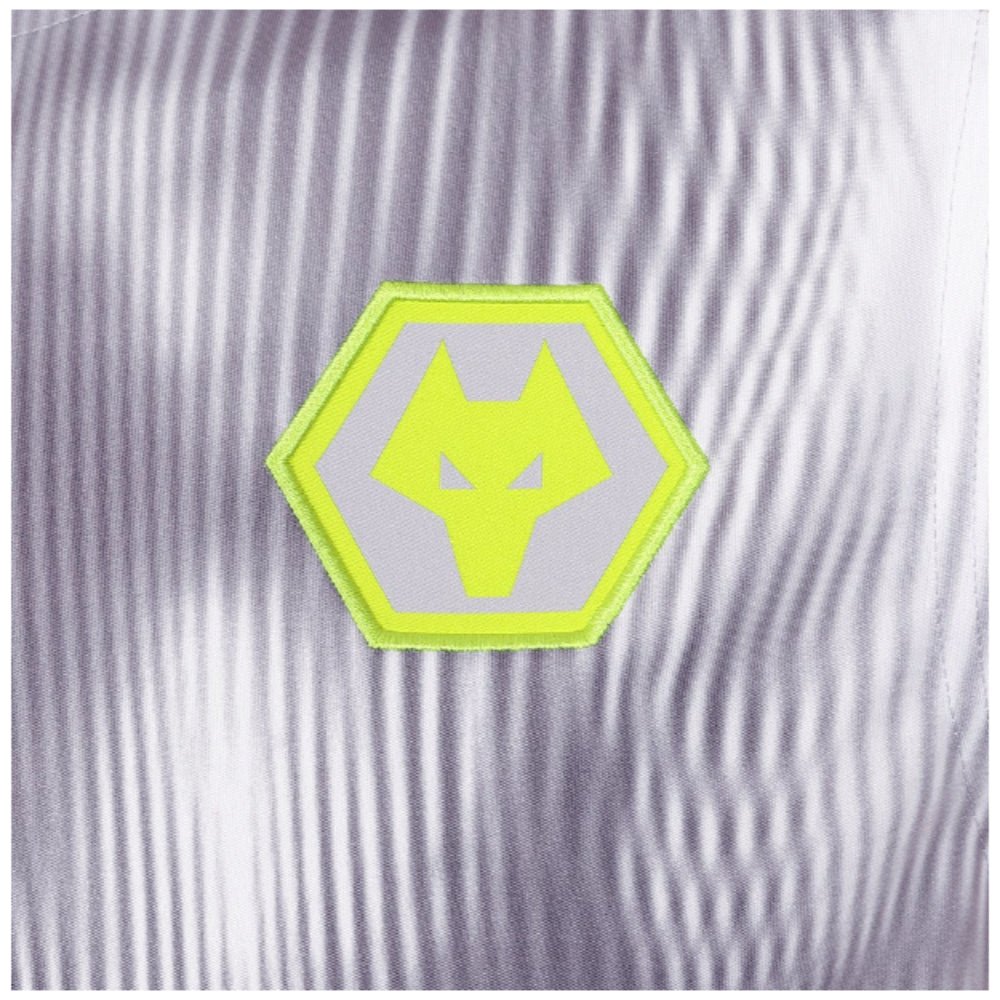 re_1722566584_2024-2025-wolves-sudu-football-players-training-vest-grey-badge-4