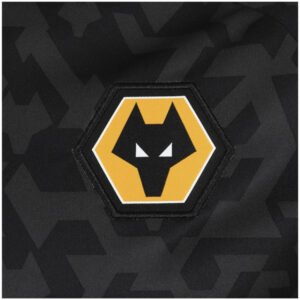 re_1727214307_2024-2025-wolves-football-pre-match-t-shirt-black-gold-badge_27a51229-33a6-495c-99d3-59016766555a-5