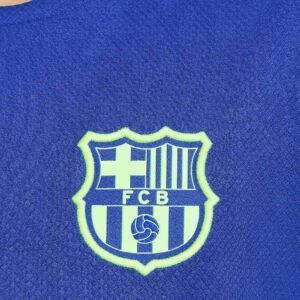 re_1728391450_barcelona-third-training-shirt-kids-badge-5