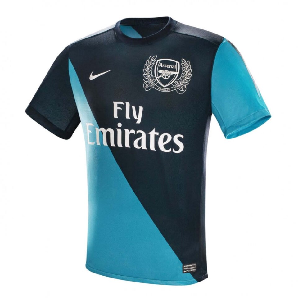 Arsenal 2011-12 Away Shirt
