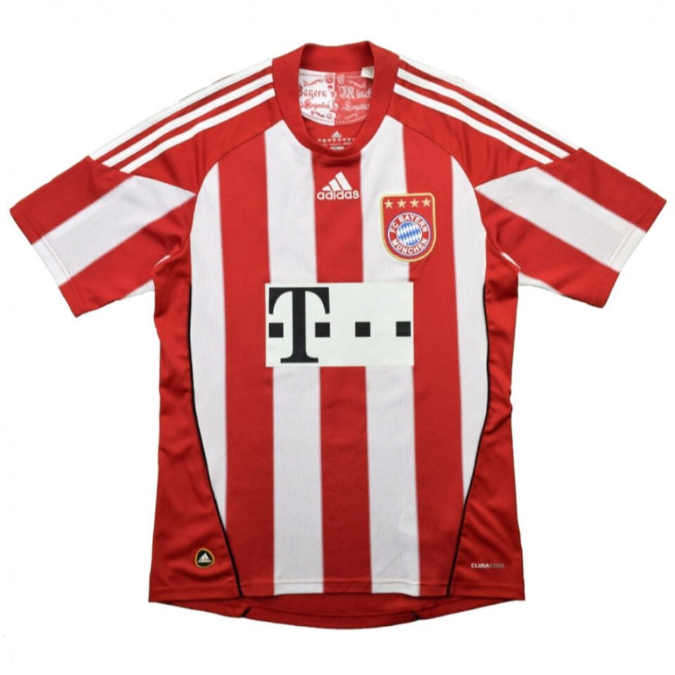 Bayern Munich 2010-11 Home Shirt