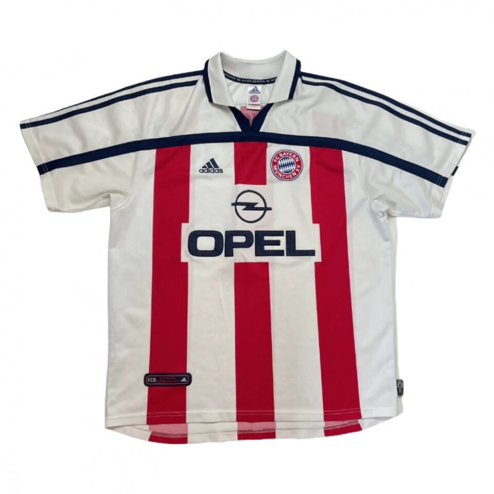 Bayern Munich 2000-02 Away Shirt