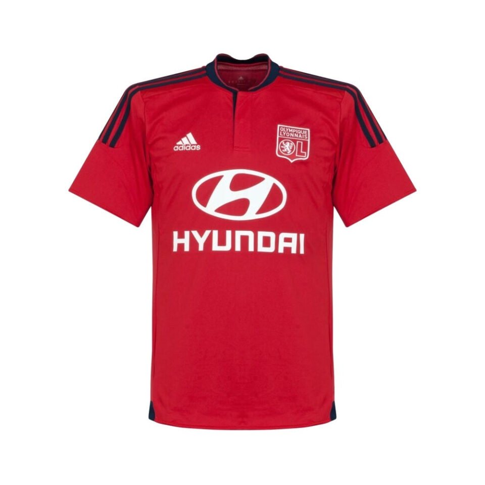 Lyon 2015-16 Away Shirt