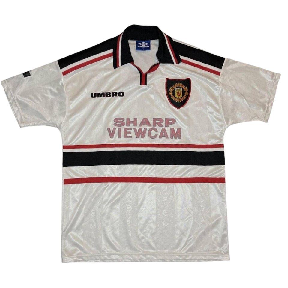 Manchester United 1997-1999 Away Shirt