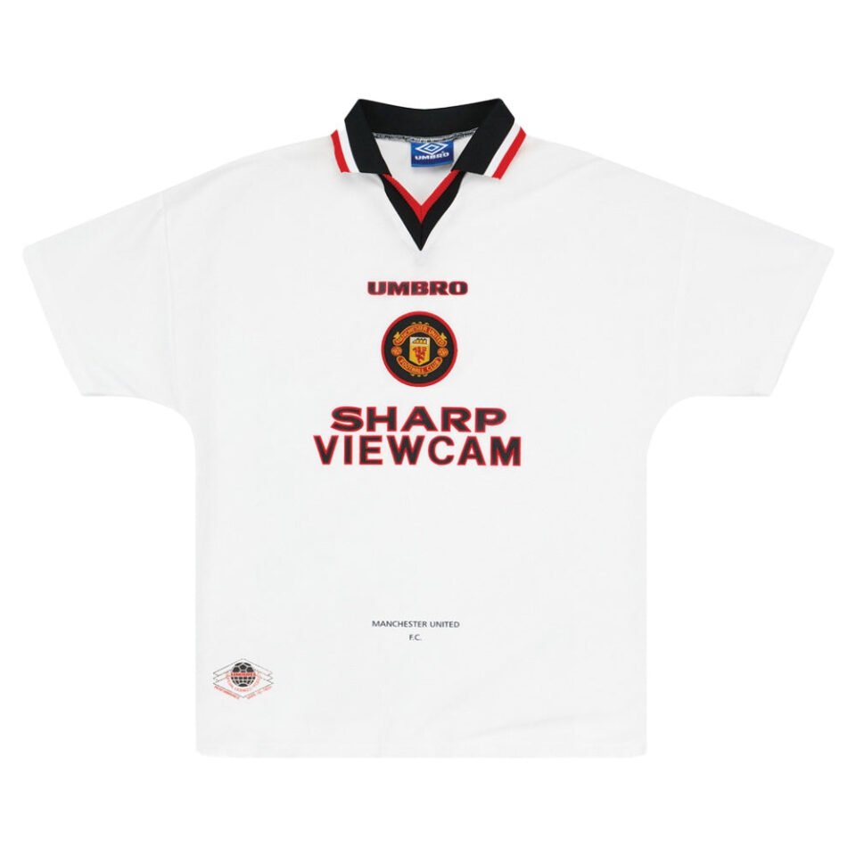 Manchester United 1996-97 Away Shirt