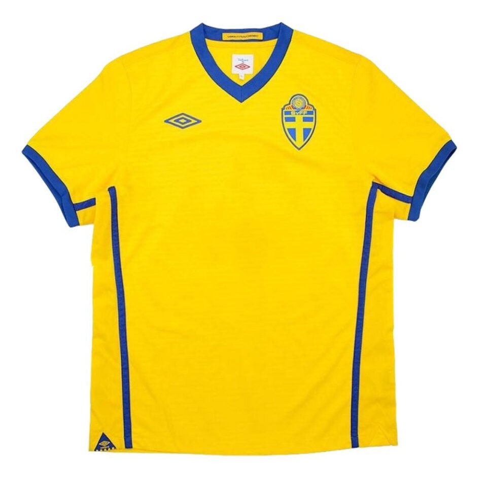 Sweden 2010-2011 Home Shirt