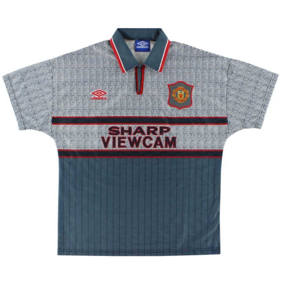 Manchester United 1995-96 Away Shirt