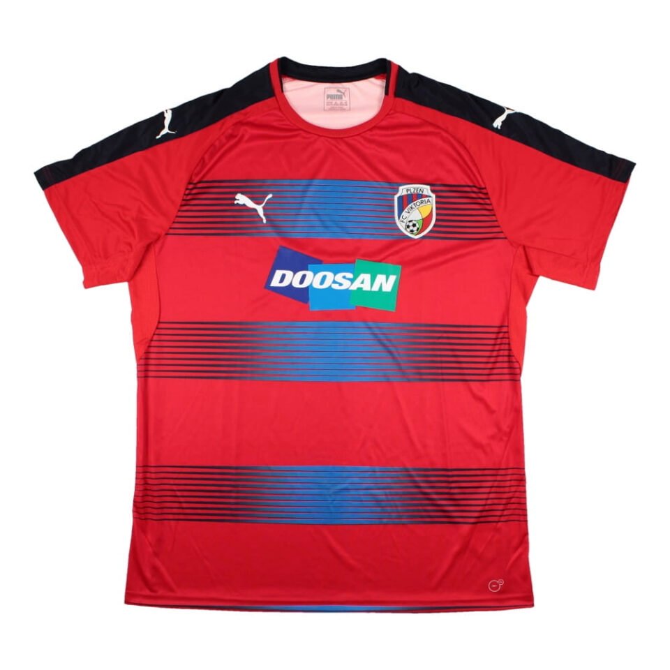 Viktoria Plzen 2016-17 Home Shirt