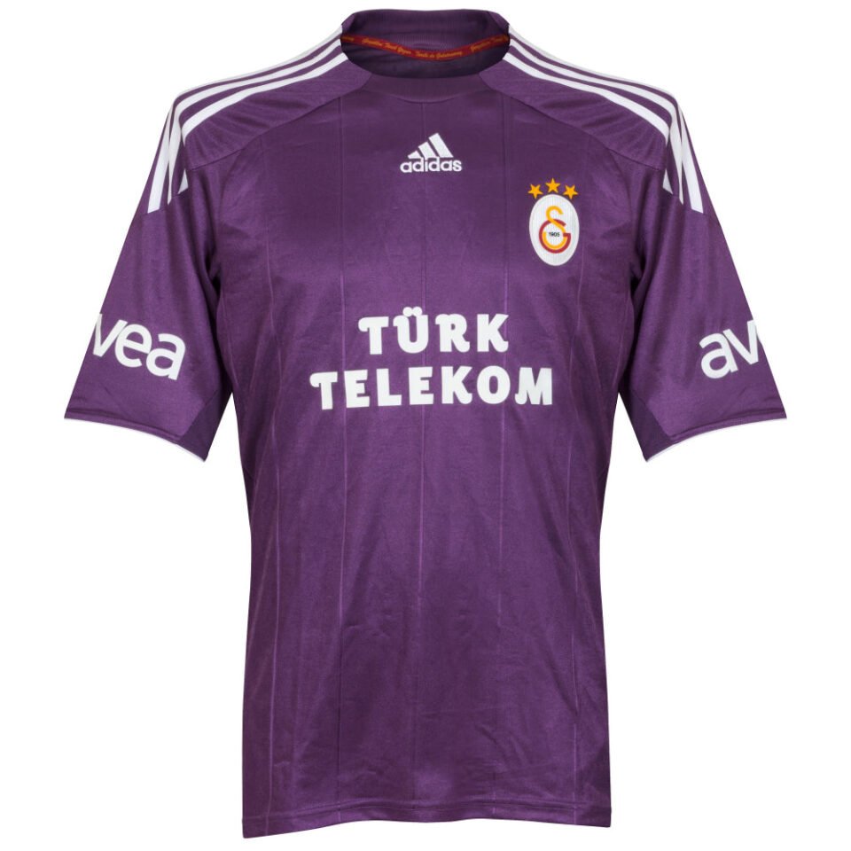 Galatasary 2009-10 Third Shirt