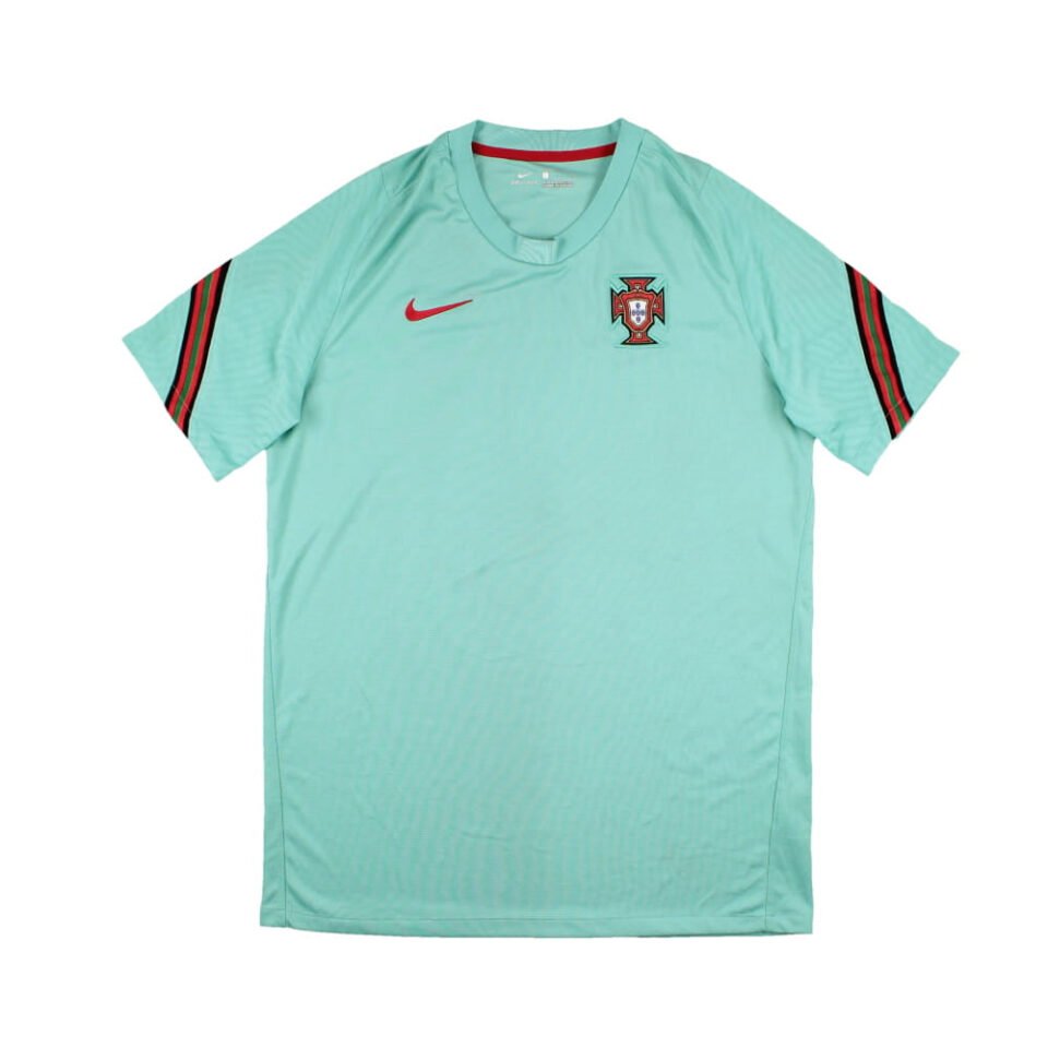 Portugal 2015-16 Away Shirt