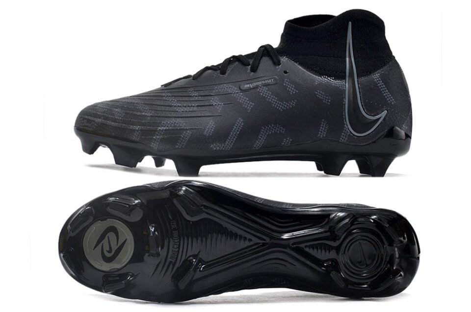 Football Boots Phantom Luna Elite