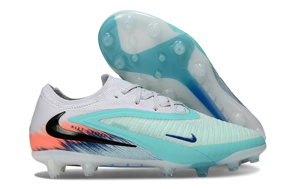 Football Boots Phantom GX III Elite